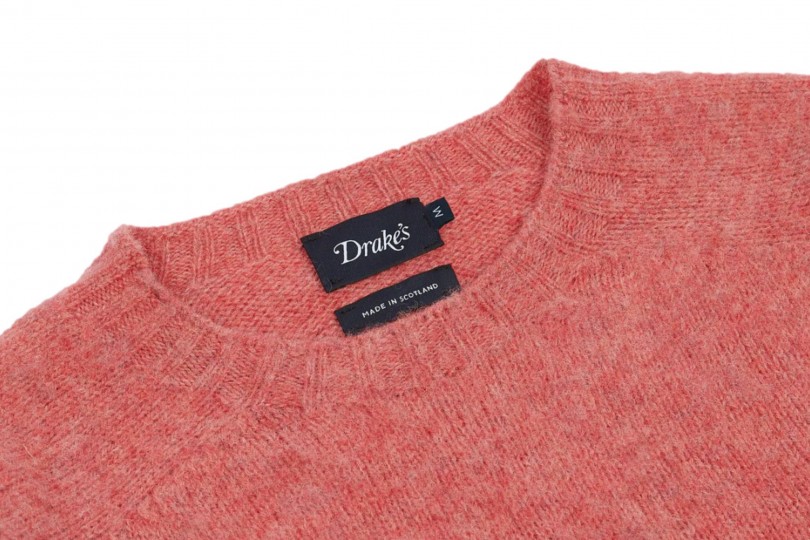 Drake's Brushed Shetland Crewneck Jumper Tea Rose