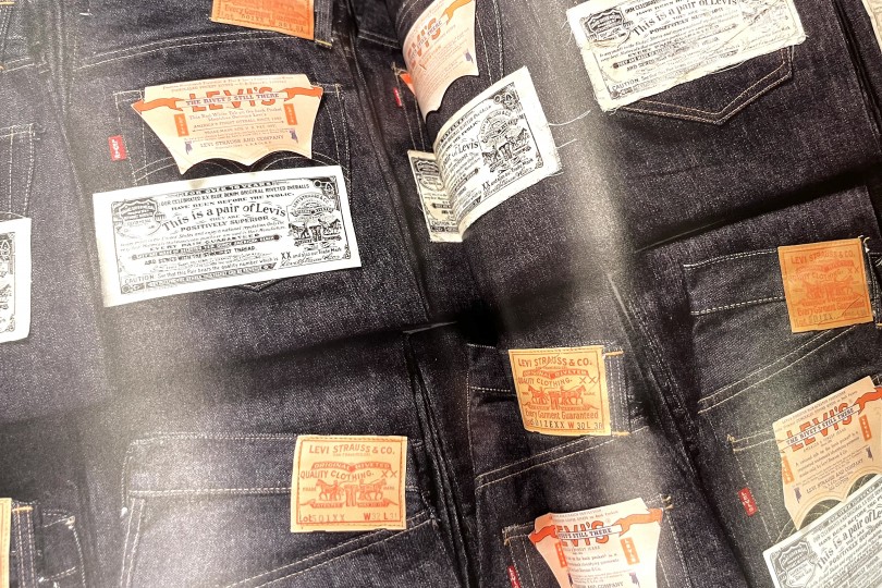 Levi's Vintage Clothing The 501XX Book A Collection of Vintage