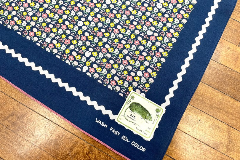 Kapital Fastcolor Selvedge Bandana (SKULL & FLOWER) Navy