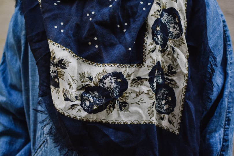 Houlès - Beaded cut fringe (US-en)