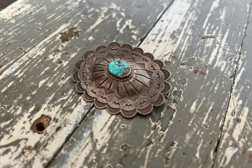 Independence Vintage Goods Vintage Navajo Pin Sterling Silver + Turqoise