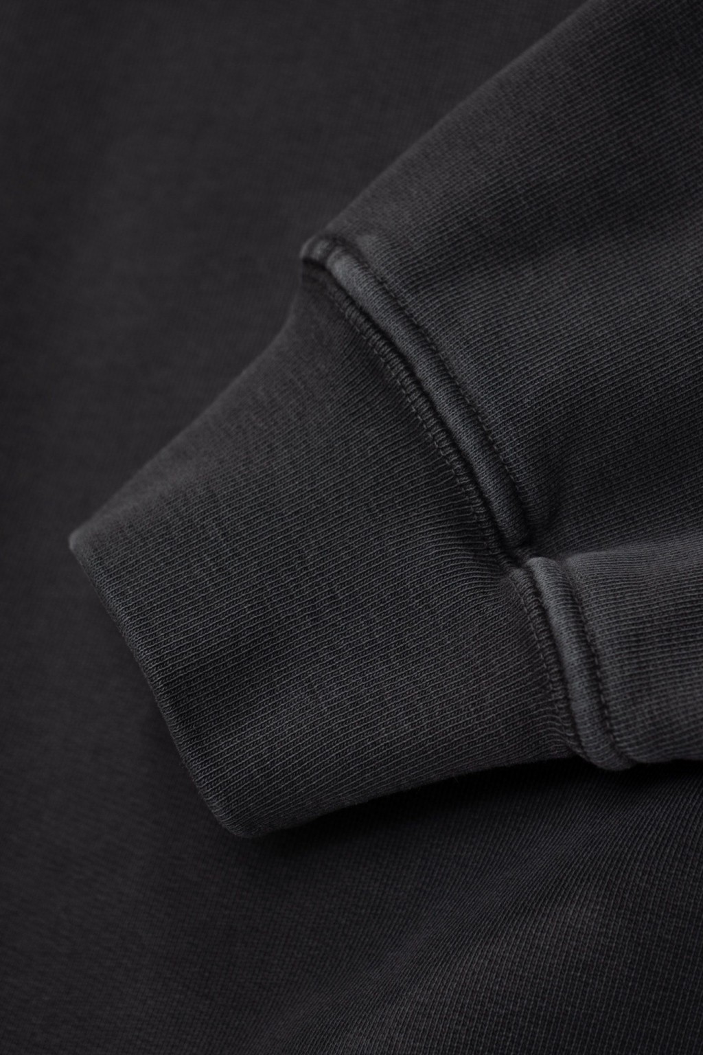 Lady White Co. Mini Crewneck Pigment Charcoal
