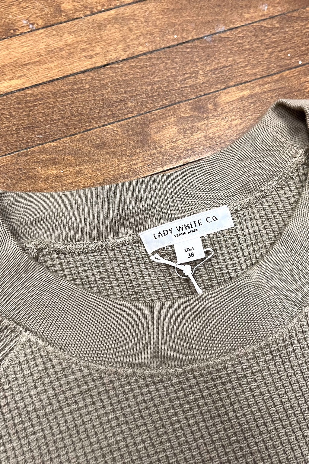 Lady White Co. Cropped Raglan Thermal Almond
