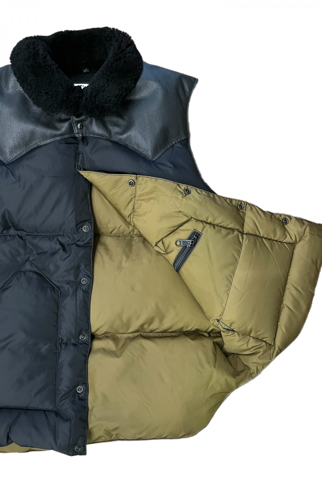 Rocky Mountain Featherbed Christy Vest Black - Made in Japan