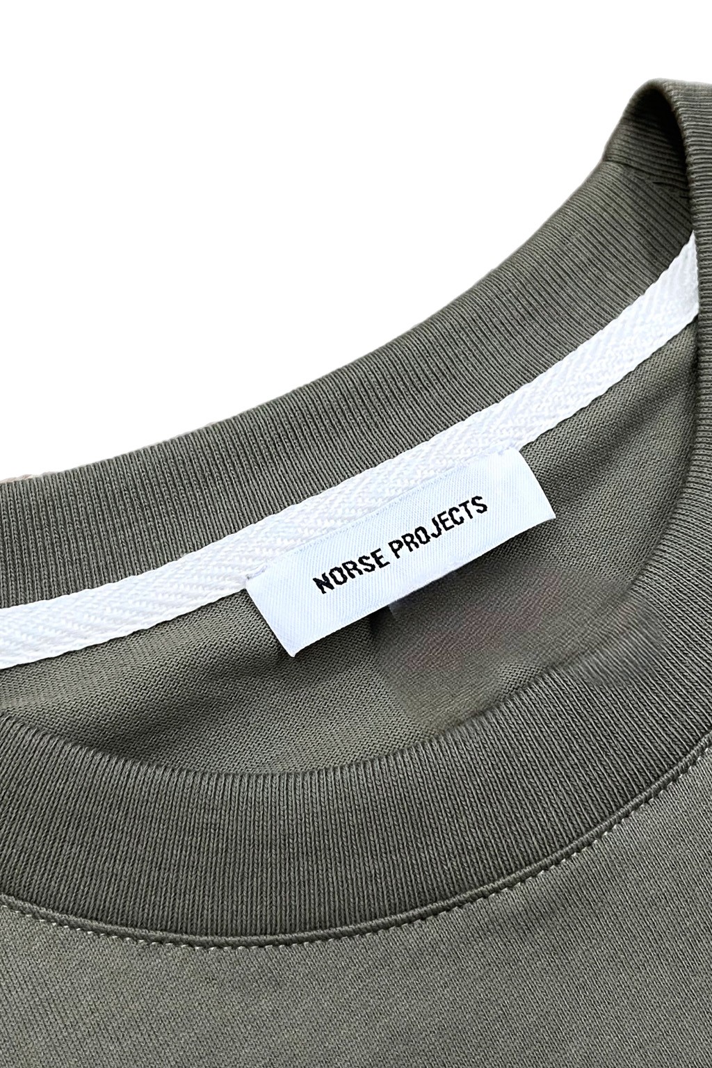 【関税込み】NORSE PROJECTS グリーン Johannes Tシャツ Norse Project - Johannes Circle Print T-shirt - Green