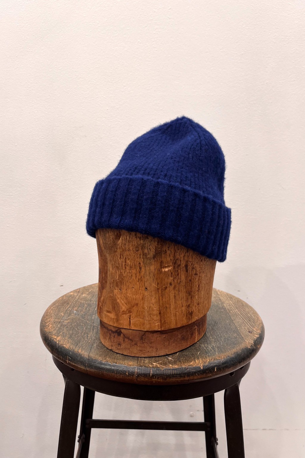 Howlin’ King Jammy Hat Cobalt Love