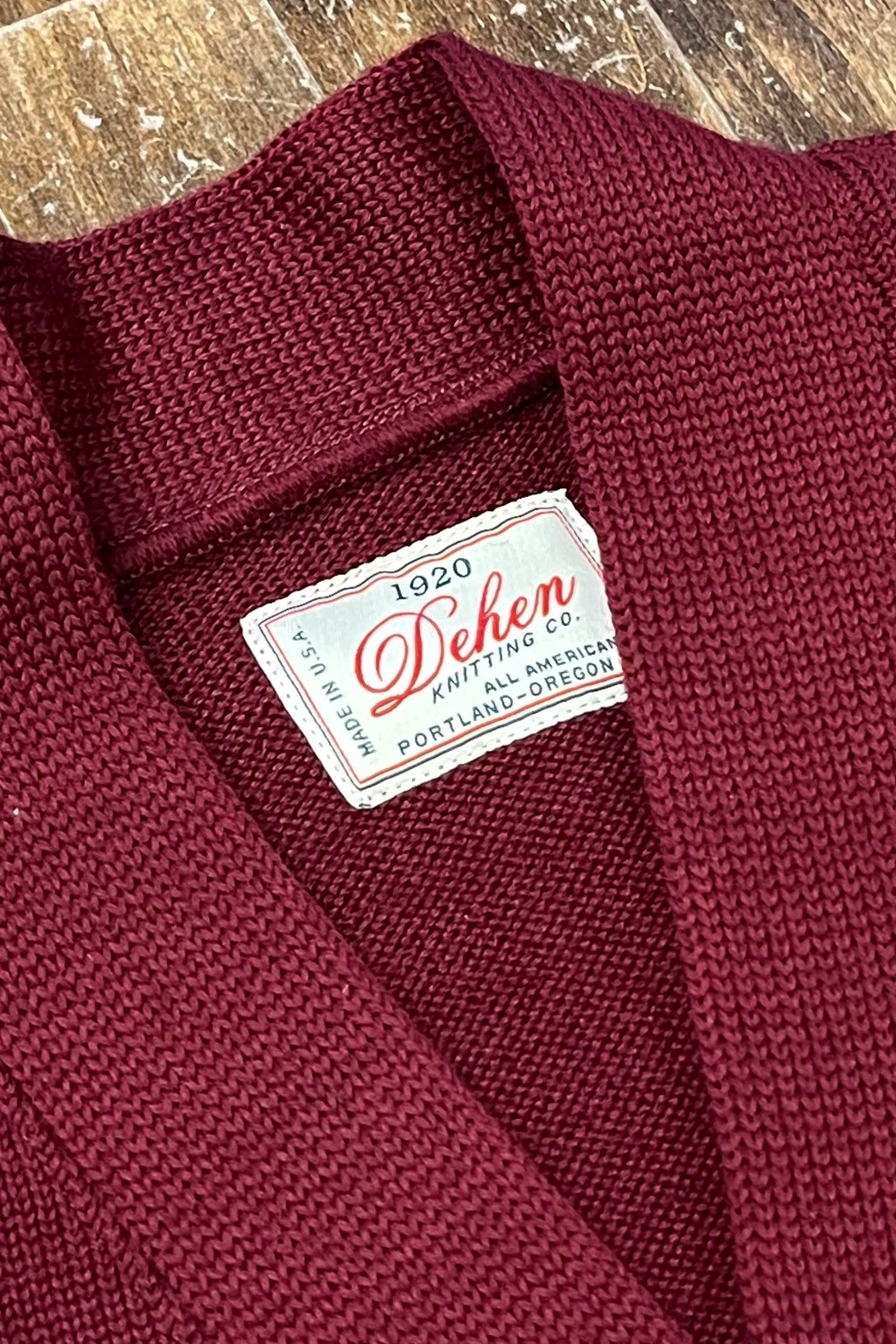 Dehen 1920 Classic Cardigan Burgundy