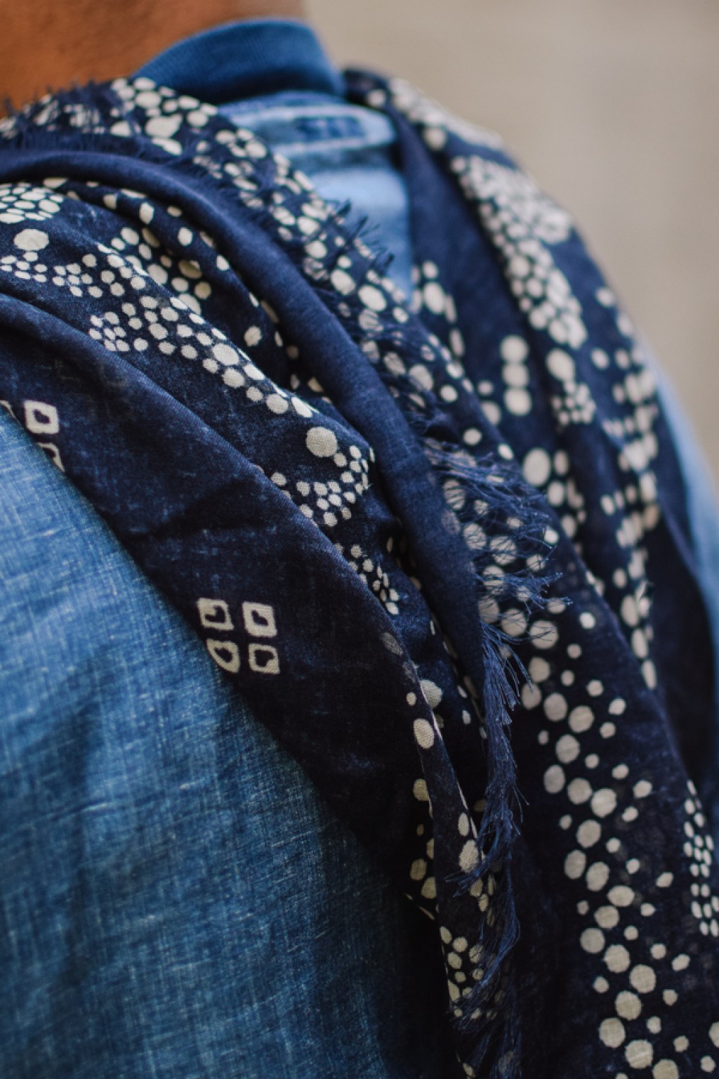 Kapital Big Fringe Stole Navy Bandana Paisley - Made in