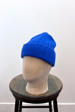 Drake's Geelongora Beanie Royal Blue